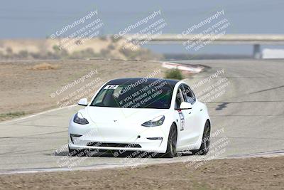 media/Oct-19-2025-Speed Ventures (Sun) [[a6e7fe67be]]/TC B/Session 2 (Outside Grapevine)/